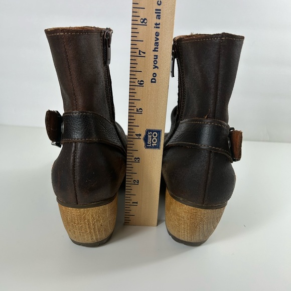 The Art Company Women Brown Leather Ankle Booties, Style 516 - Picture 14 of 14
